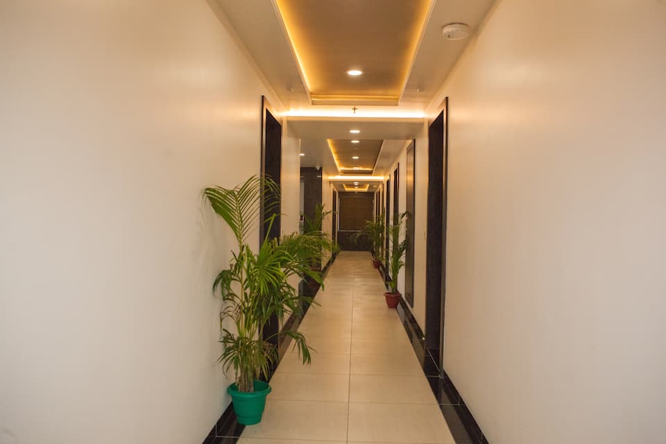 Hotel RG Inn